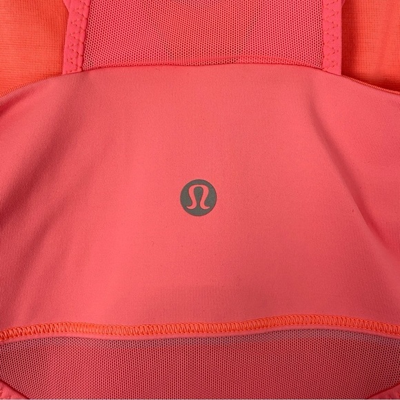 Lululemon Tank Top Mesh Detail Womens Size 6 Peach High Neck Built-in Shelf Bra - Picture 4 of 9